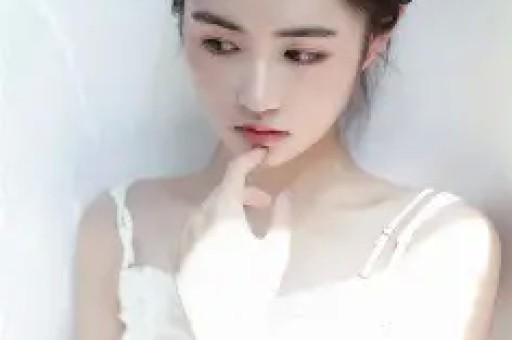 “假洋牌”优思益翻车事件：网红集体致歉背后的品牌包装术与流量陷阱-第1张图片-