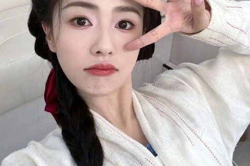娱乐圈大瓜连爆！黄子韬生子风波未平又道歉张颂文低调救人获赞
