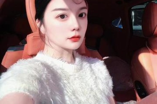 女明星集体“塌房”她们为啥都不装了