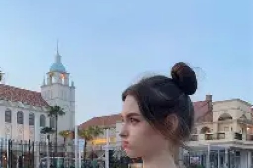 娱乐圈大地震！明星人设崩塌背后竟藏如此不堪真相网友：这水太深了！